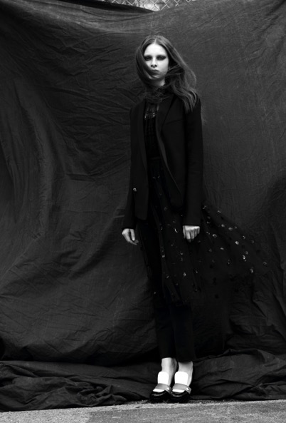 5. _6005468-3217375052-O